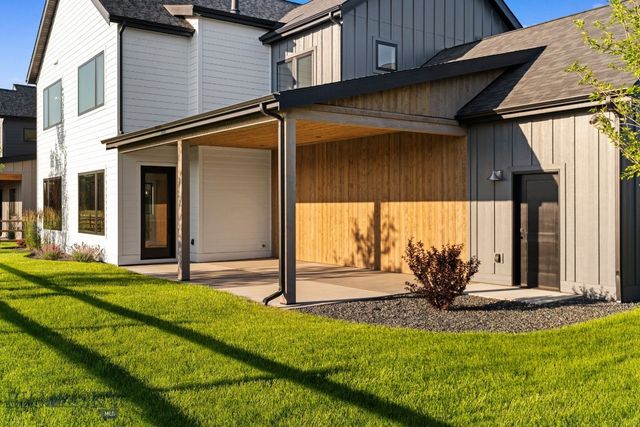 141 Creekbank Loop, Bozeman, MT 59718