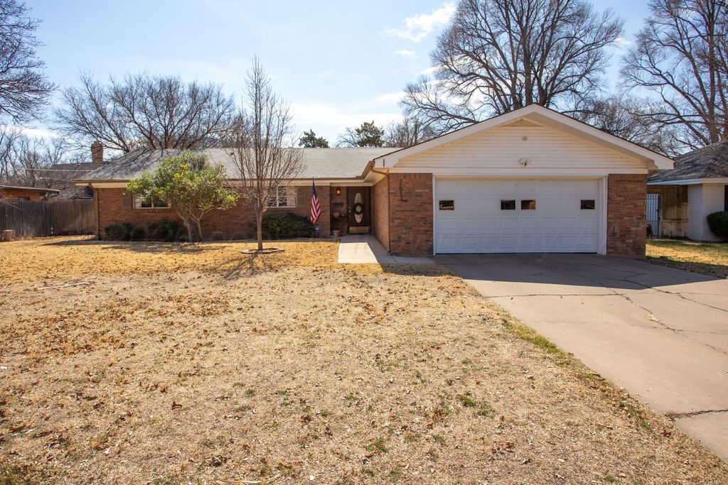 2613 Mockingbird Lane, Amarillo, TX 79109