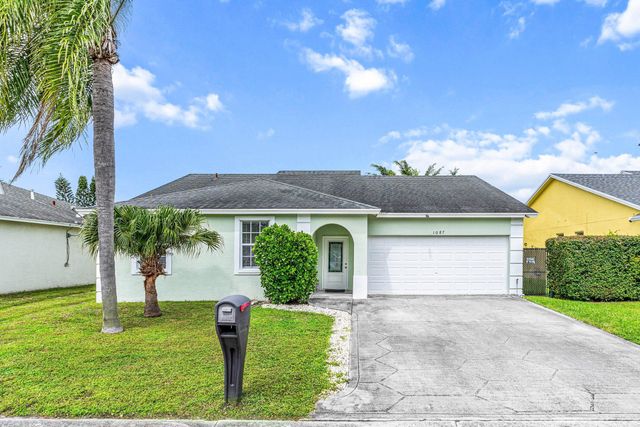 1087 Salmon Isle, Greenacres, FL 33413