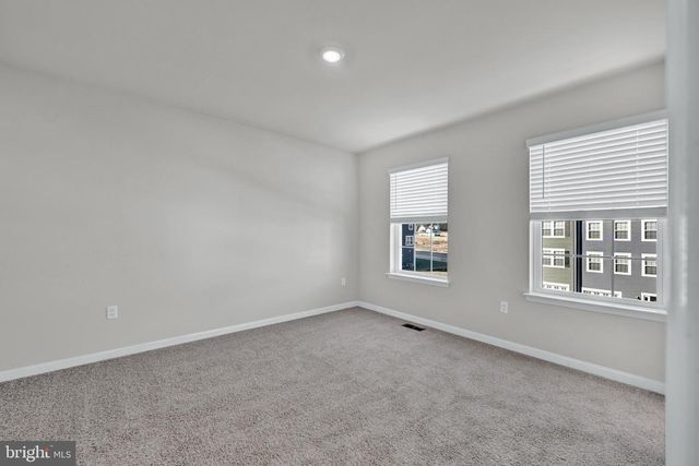 32 MERION AVE, Baltimore, MD 21237