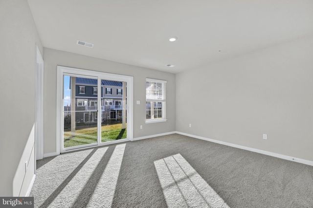 32 MERION AVE, Baltimore, MD 21237