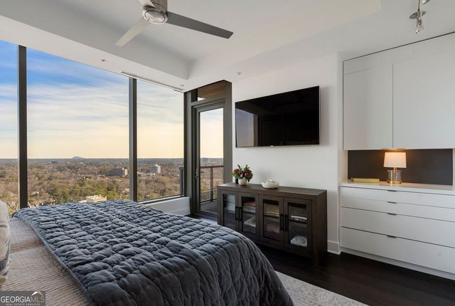 3630 Peachtree Road NE 2104, Atlanta, GA 30319