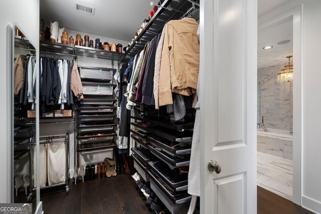 3630 Peachtree Road NE 2104, Atlanta, GA 30319