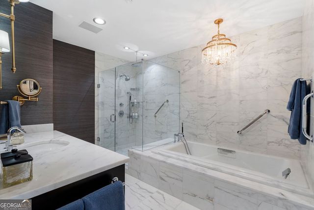 3630 Peachtree Road NE 2104, Atlanta, GA 30319