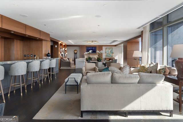 3630 Peachtree Road NE 2104, Atlanta, GA 30319