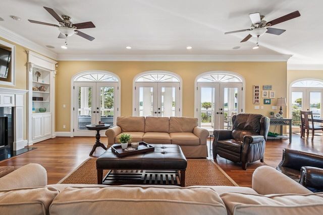 4638 Cape Island Drive, Awendaw, SC 29429