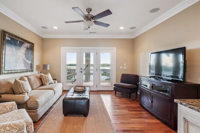 4638 Cape Island Drive, Awendaw, SC 29429