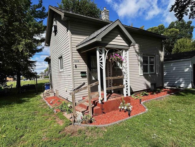 1210 N 4TH STREET, Wausau, WI 54403