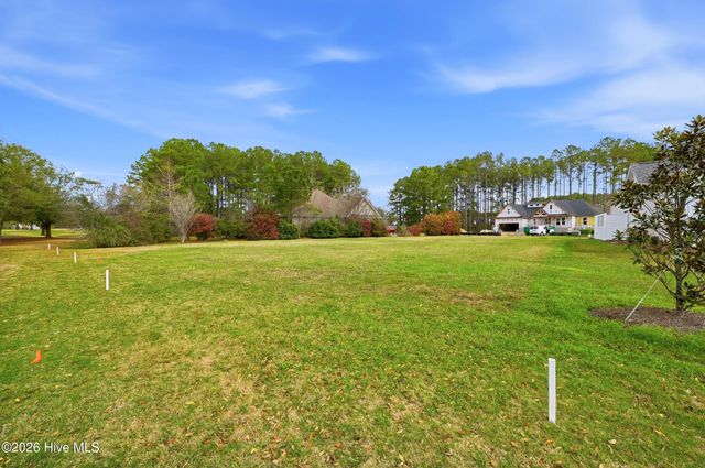 393 Autumn Pheasant Loop NW, Calabash, NC 28467