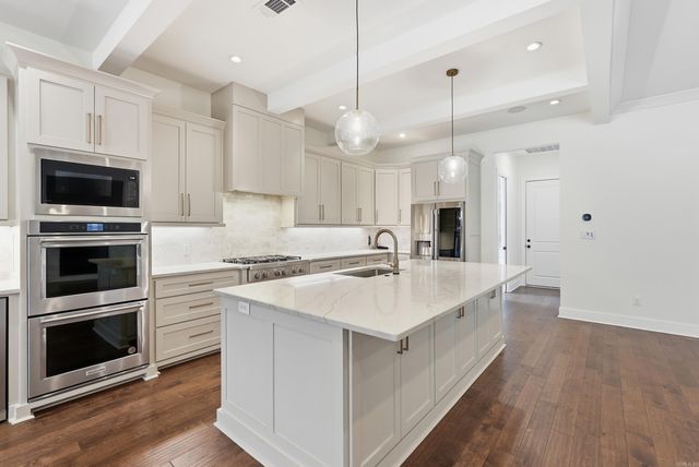 16 Copper Circle, Little Rock, AR 72223