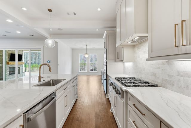 16 Copper Circle, Little Rock, AR 72223