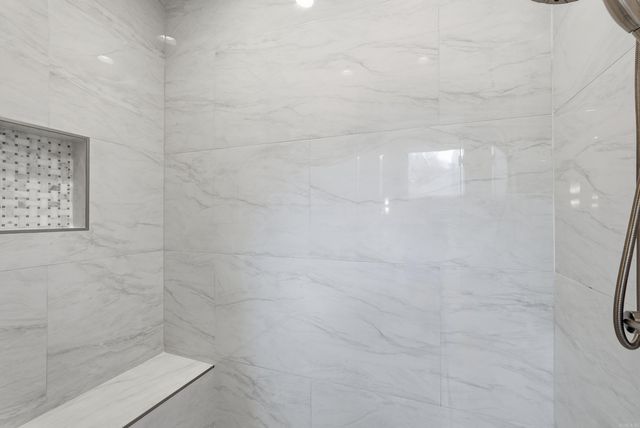 16 Copper Circle, Little Rock, AR 72223