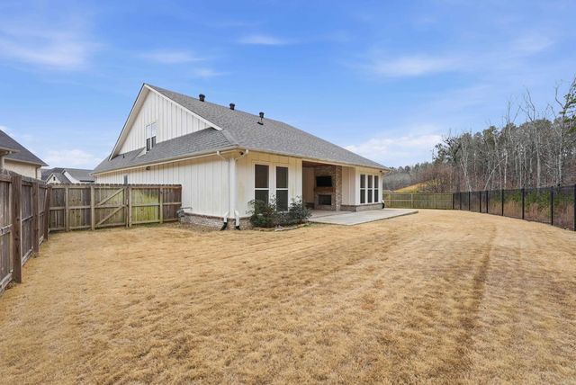 16 Copper Circle, Little Rock, AR 72223