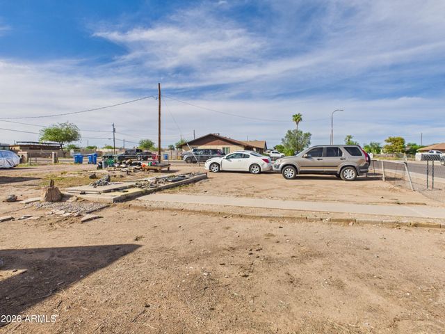 4604 S 5TH Street, Phoenix, AZ 85040
