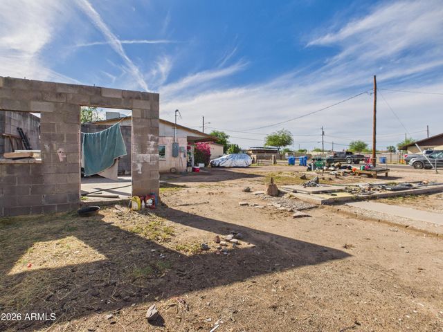 4604 S 5TH Street, Phoenix, AZ 85040