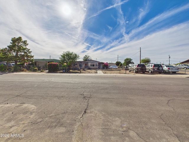 4604 S 5TH Street, Phoenix, AZ 85040