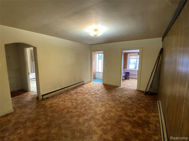 31050 Maplewood Street, Westland, MI 48185