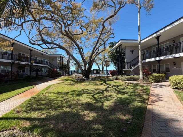 1101 VICTORIA DRIVE 23, Dunedin, FL 34698