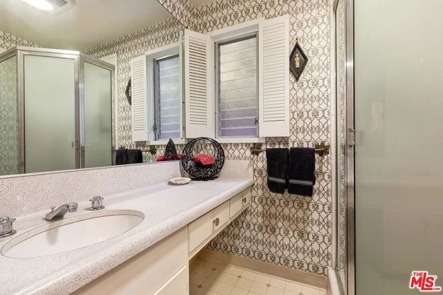 213 S Rodeo Drive, Beverly Hills, CA 90212