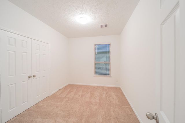 27618 Mesabe Drive, Magnolia, TX 77354