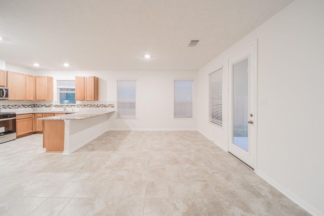 27618 Mesabe Drive, Magnolia, TX 77354