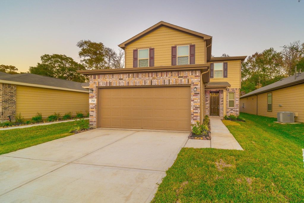 27618 Mesabe Drive, Magnolia, TX 77354