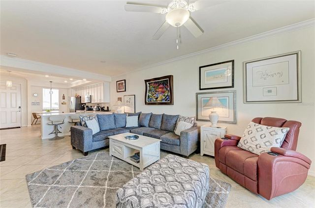 1010 TIDEWATER SHORES LOOP 304, Bradenton, FL 34208