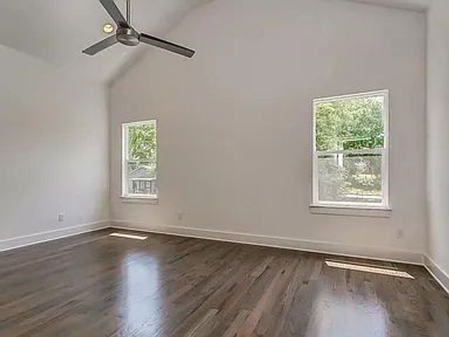 2423B Batavia St, Nashville, TN 37208