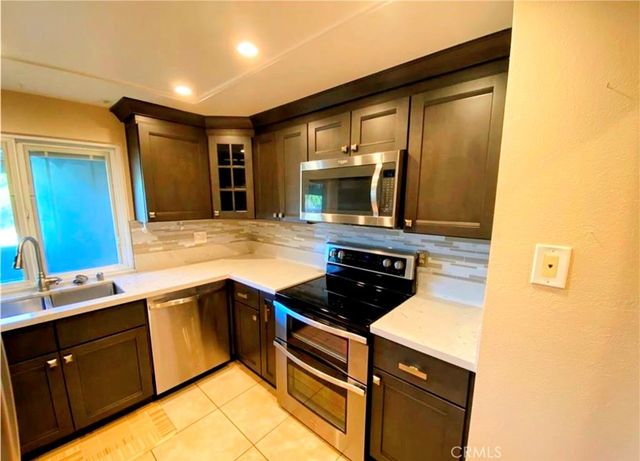 15920 Alta Vista F, La Mirada, CA 90638