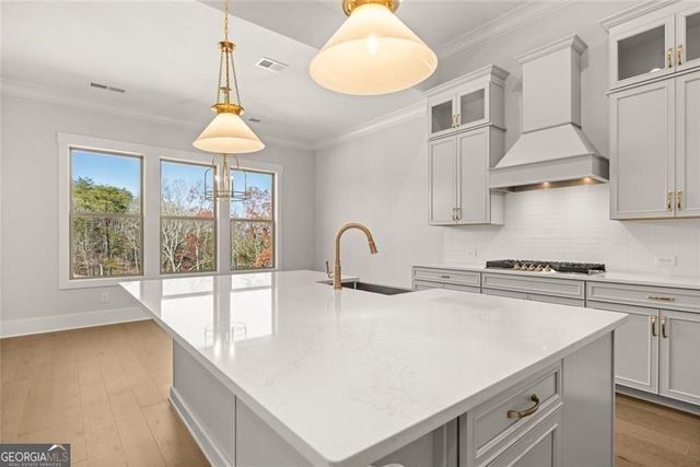236 Laurel Vista Drive, Canton, GA 30114