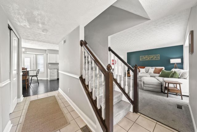 4335 Lemon Lake Court, Grove City, OH 43123