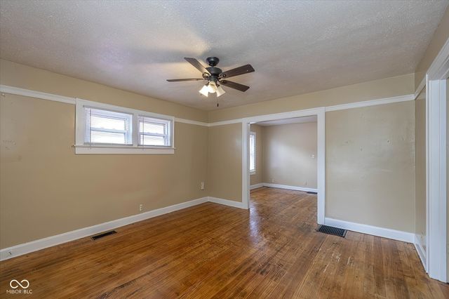 726 N Exeter Avenue N, Indianapolis, IN 46222