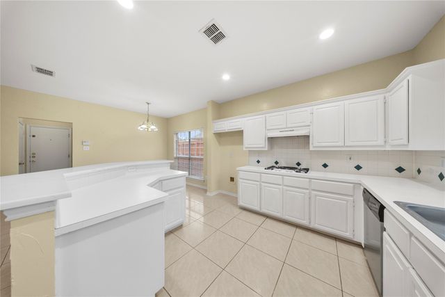 2808 Barksdale Drive, Plano, TX 75025