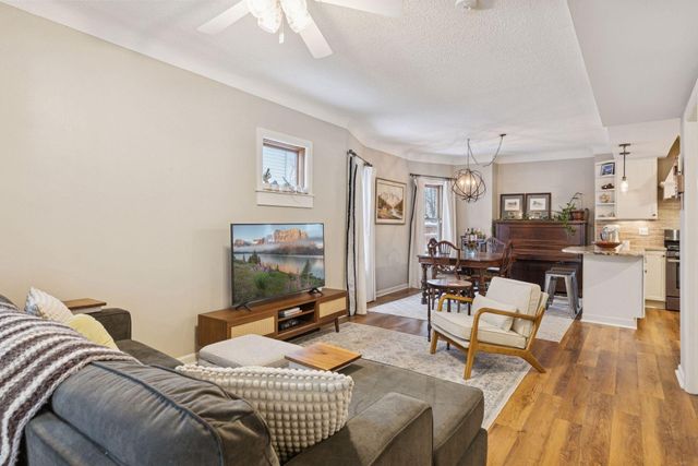 904 Dayton Avenue, Saint Paul, MN 55104