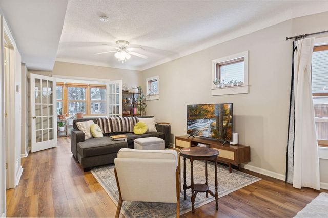 904 Dayton Avenue, Saint Paul, MN 55104