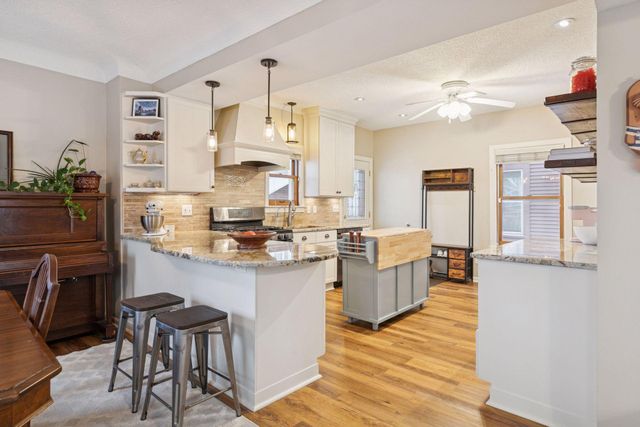 904 Dayton Avenue, Saint Paul, MN 55104