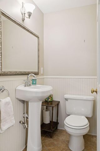 904 Dayton Avenue, Saint Paul, MN 55104