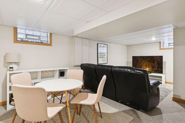 904 Dayton Avenue, Saint Paul, MN 55104