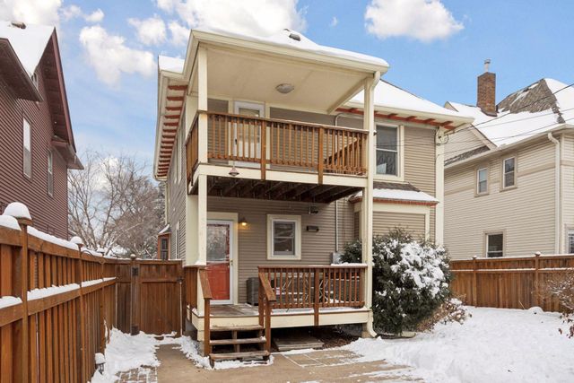 904 Dayton Avenue, Saint Paul, MN 55104