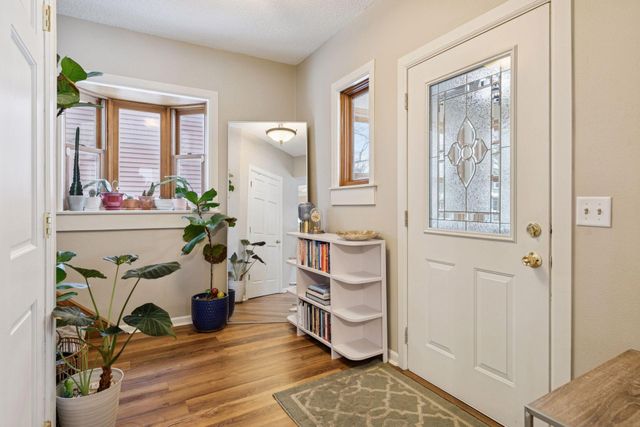 904 Dayton Avenue, Saint Paul, MN 55104