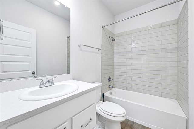 9339 Galloway Woods Trail, Tomball, TX 77375