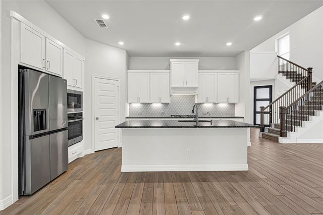 9339 Galloway Woods Trail, Tomball, TX 77375