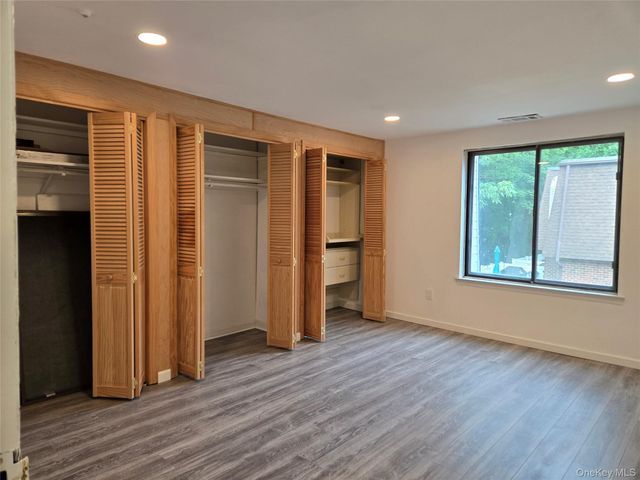 132 Golf Lane, Medford, NY 11763