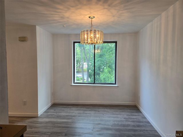 132 Golf Lane, Medford, NY 11763