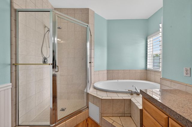 8442 Cobble Creek Ln, Orangevale, CA 95662