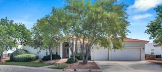 6106 Via De Los Arboles Drive, El Paso, TX 79932