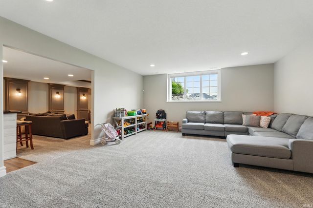 284 Savo Rock Court, Fort Wayne, IN 46845