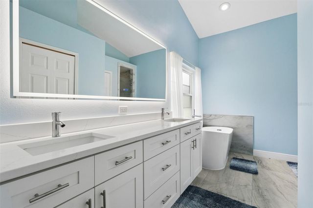 319 STERLING LAKE DRIVE, Ocoee, FL 34761
