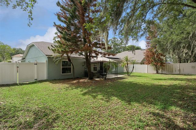319 STERLING LAKE DRIVE, Ocoee, FL 34761
