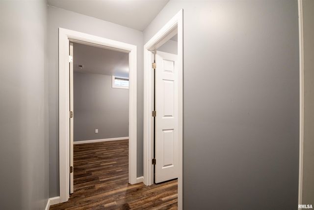 203 EATON Avenue, Bartonville, IL 61607